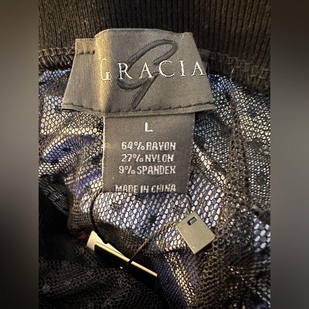 Gracia Black Sheer Ruffle Sleeve Blouse NWT - Picture 4 of 5